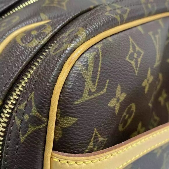 100% Authentic LOUIS VUITTON Reporter PM Monogram Shoulder Bag 675-102224 - Picture 9 of 14